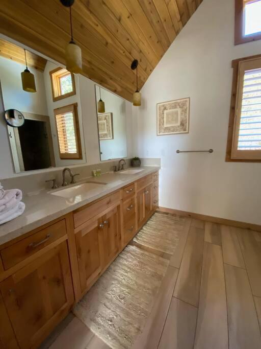 Familyfuncabin Tahoma Luaran gambar